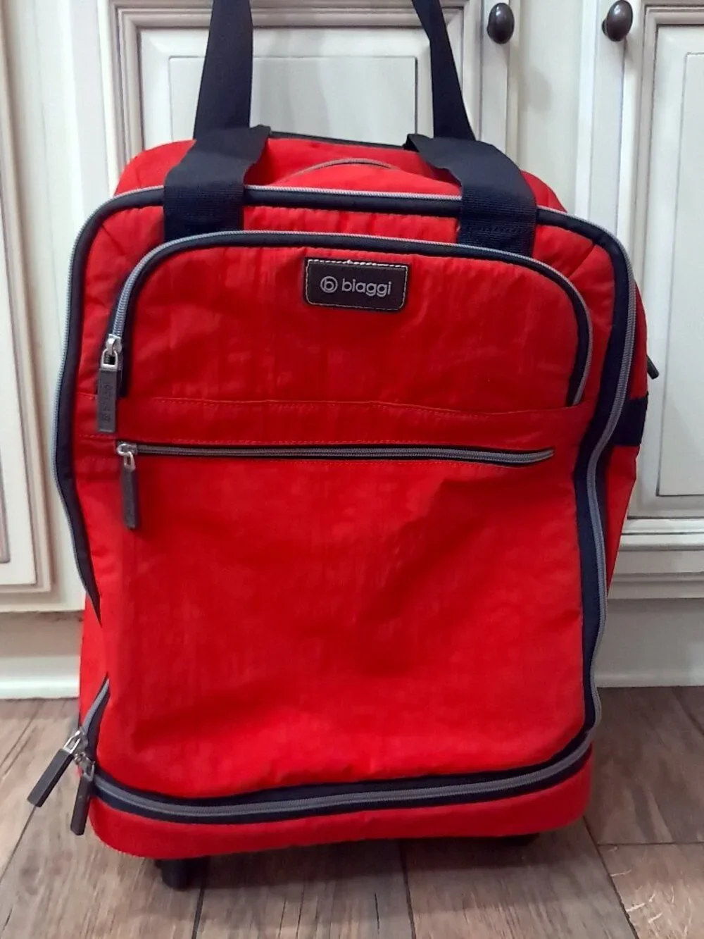 Biaggi Rolling Red Spinner Carry-On Duffle bag luggage foldable Microfold Zipsak